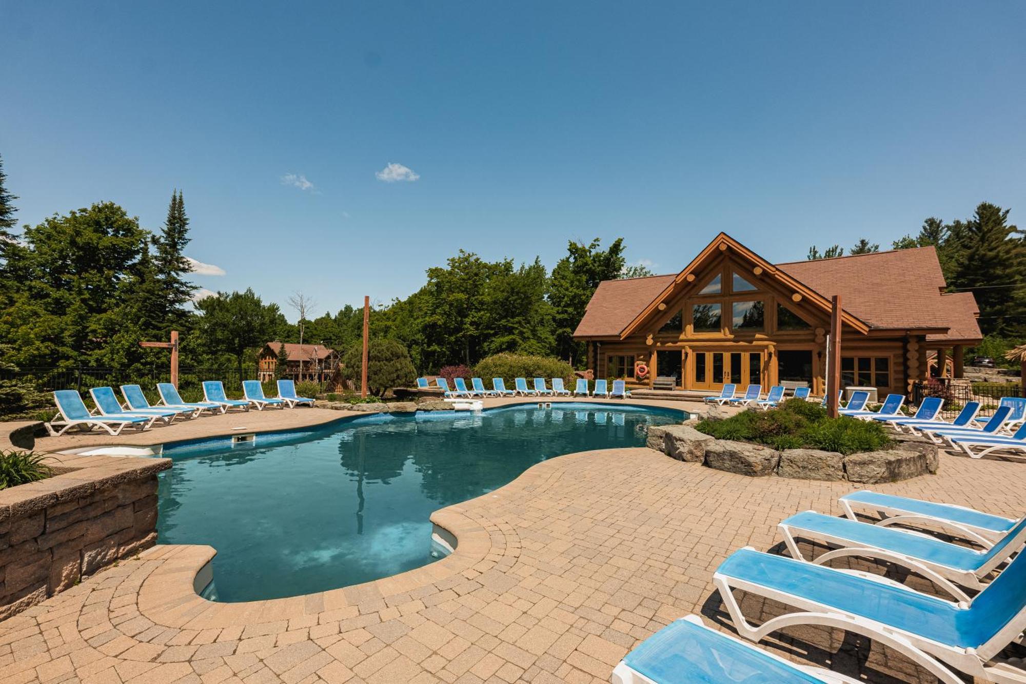 Mille-Isles Fiddler Lake Resort Chalet 53 Cerf מראה חיצוני תמונה