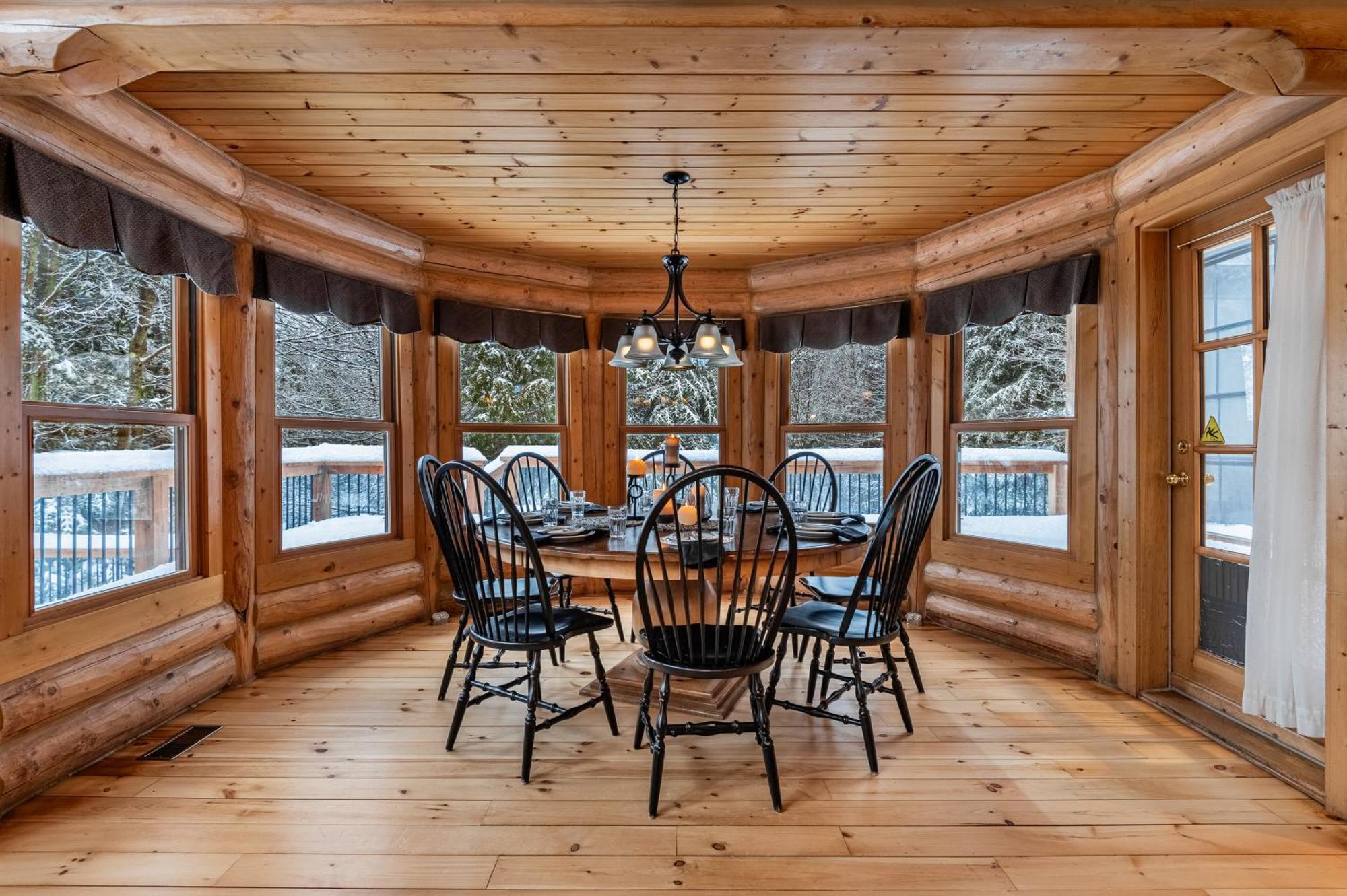Mille-Isles Fiddler Lake Resort Chalet 53 Cerf מראה חיצוני תמונה