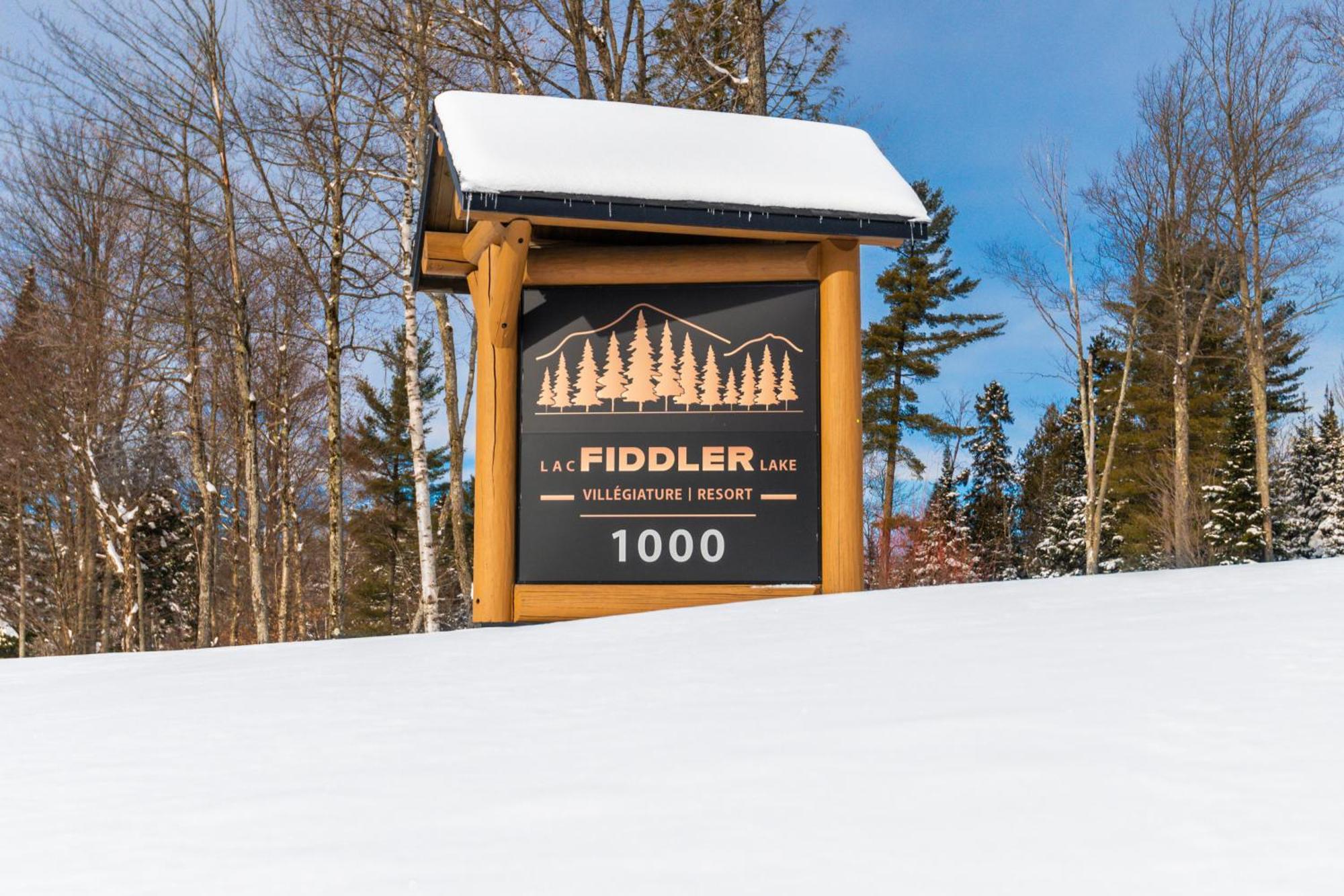 Mille-Isles Fiddler Lake Resort Chalet 53 Cerf מראה חיצוני תמונה